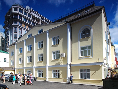 Бизнес-центр "Большая Дмитровка, 32с4" (Москва, Большая Дмитровка, 32с4) – фото Бизнес-центр "Большая Дмитровка, 32с4" – фото объекта
