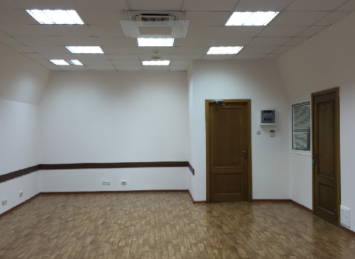 Помещение 80 м2 Административное здание Влакра – фото объекта